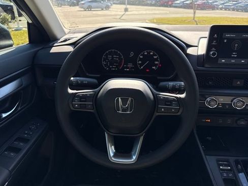 Used 2026 Honda CR-V LX image 18