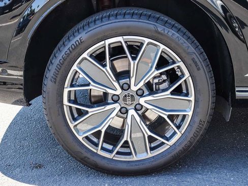 Used 2025 Audi Q5 Premium w/ Premium Plus AWD/4WD image 10
