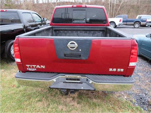 Used 2004 Nissan Titan SE image 36