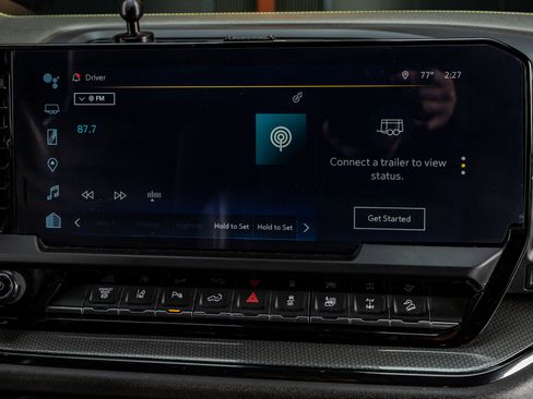 Used 2024 Chevrolet Silverado 2500 ZR2 w/ Technology Package image 25