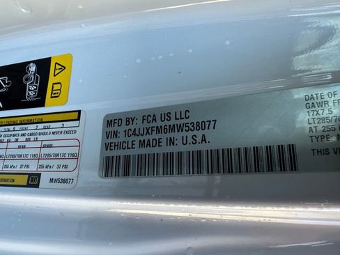 Used 2021 Jeep Wrangler Unlimited Rubicon w/ Dual Top Group image 41