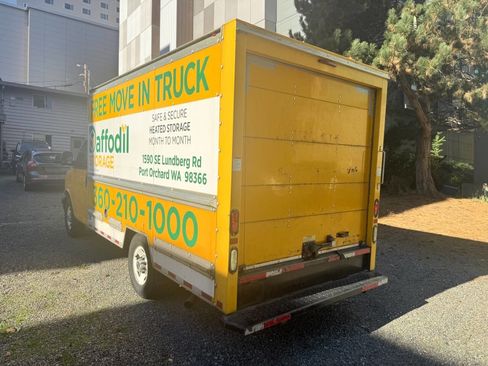 Used 2015 GMC Savana 3500 image 6