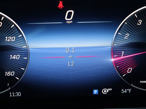 Used 2025 Mercedes-Benz GLA 250 image 48