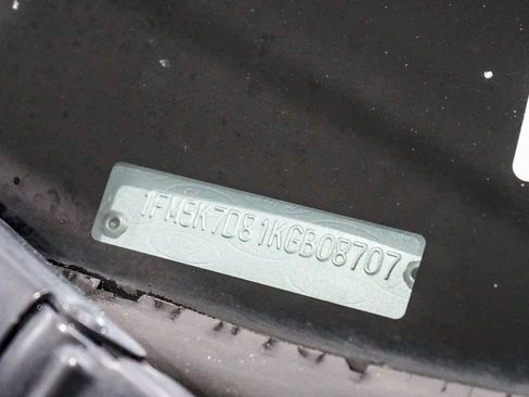 Used 2019 Ford Explorer XLT w/ Equipment Group 202A image 29