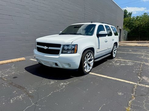 Used 2010 Chevrolet Tahoe LT AWD/4WD image 7