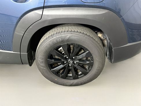 Used 2026 MAZDA CX-50 AWD 2.5 S w/ Preferred Pkg image 11