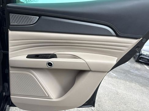 Used 2023 Maserati Grecale GT image 30