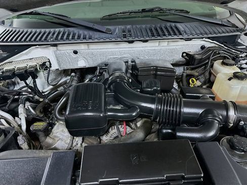 Used 2013 Ford Expedition EL Limited image 33