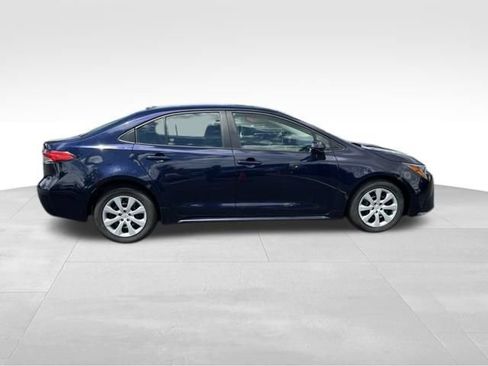 Used 2023 Toyota Corolla LE FWD image 8