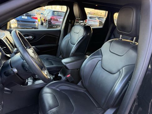 Used 2021 Jeep Cherokee Latitude Lux 80th Anniv w/ Quick Order Package 26U 80TH AWD/4WD image 14