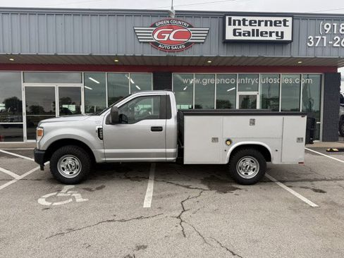 Used 2020 Ford F250 XL image 5