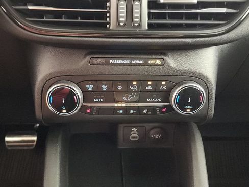 Used 2024 Ford Escape ST-Line AWD/4WD image 16