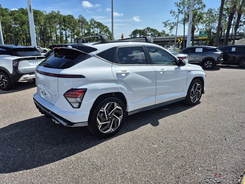 Used 2024 Hyundai Kona N Line FWD image 8