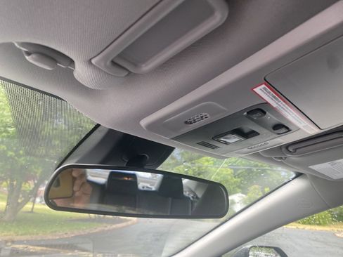 Used 2023 Toyota Camry SE image 27