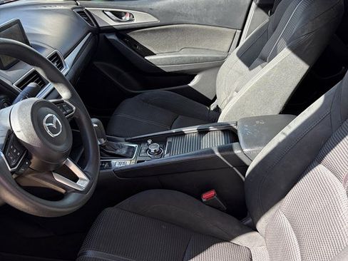 Used 2018 MAZDA MAZDA3 Sport w/ Preferred Equipment Package image 8