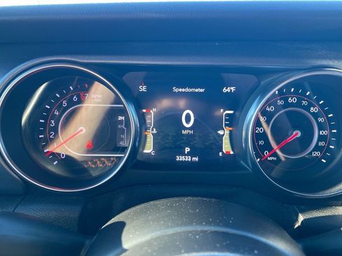 Used 2021 Jeep Gladiator Mojave image 18