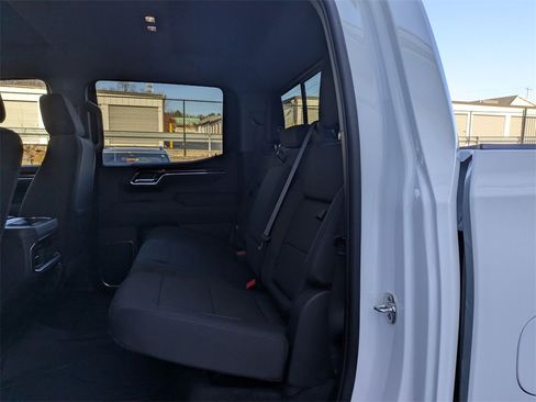 New 2026 GMC Sierra 1500 Elevation image 9