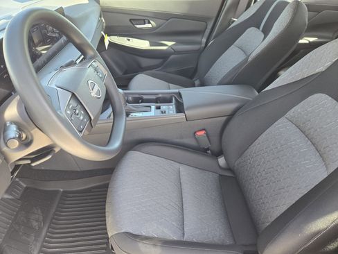 New 2026 Nissan Sentra SV image 12