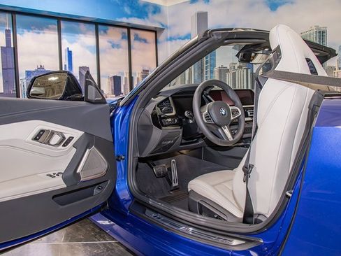 New 2026 BMW Z4 sDrive30i w/ Premium Package image 15