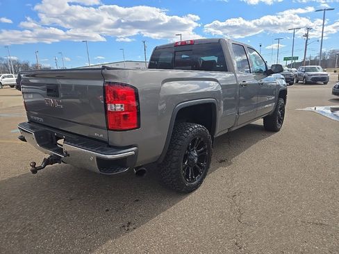 Used 2017 GMC Sierra 1500 SLE w/ SLE Value Package image 7