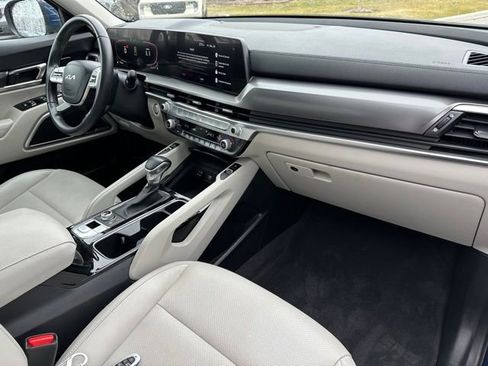 Used 2023 Kia Telluride S w/ S Sunroof Package image 12