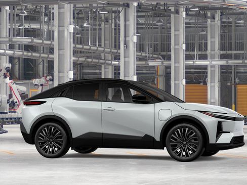New 2026 Toyota C-HR AWD/4WD image 13