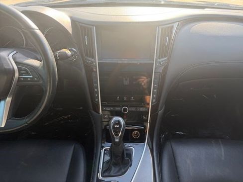 Used 2018 INFINITI Q50 Luxe RWD image 15