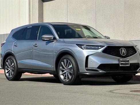 Certified 2025 Acura MDX w/ Technology Package image 2