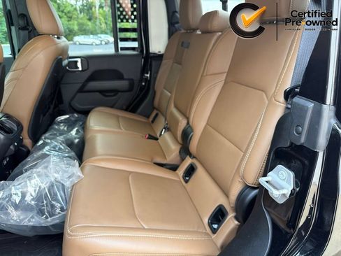 Certified 2023 Jeep Gladiator Rubicon w/ Cold Weather Group AWD/4WD image 47