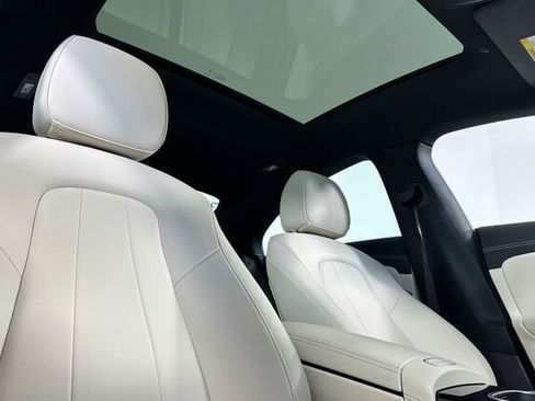 Certified 2025 Mercedes-Benz CLA 250 image 18