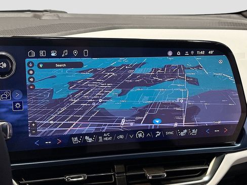New 2026 Chevrolet Equinox EV LT w/ Convenience Package II FWD image 14