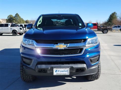 Used 2019 Chevrolet Colorado LT image 3