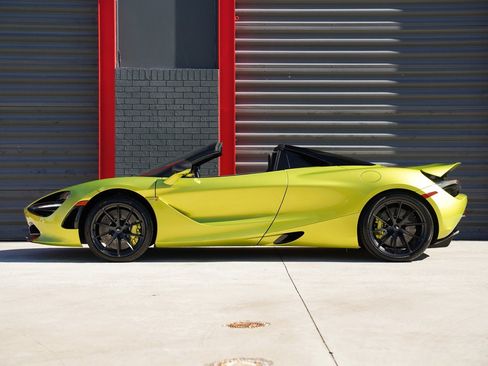 Used 2022 McLaren 720S Luxury image 5