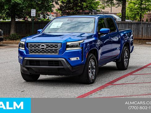 Used 2024 Nissan Frontier SL w/ Technology Package RWD image 4