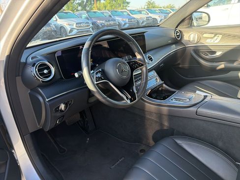 Used 2022 Mercedes-Benz E 350 Sedan image 9