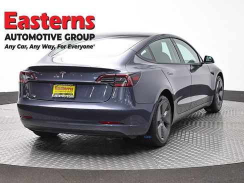 Used 2023 Tesla Model 3 Standard Range RWD image 5