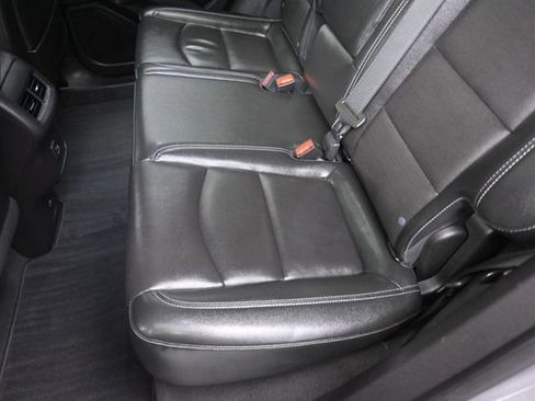Used 2023 GMC Terrain SLT FWD image 21