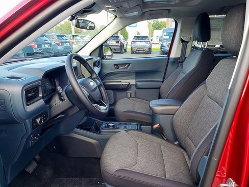 New 2025 Ford Maverick XLT image 7