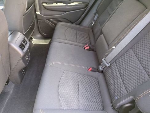 Used 2021 GMC Terrain SLE w/ Driver Convenience Package FWD image 15