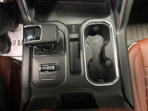 Used 2023 GMC Sierra 1500 Denali Ultimate image 30