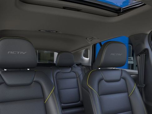 New 2026 Chevrolet Trax ACTIV w/ Sunroof Package image 53
