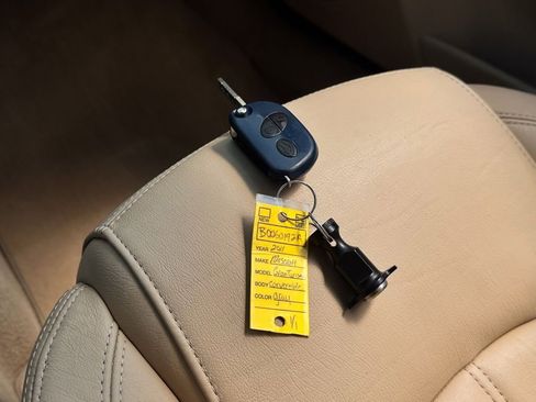 Used 2011 Maserati GranTurismo Convertible image 35