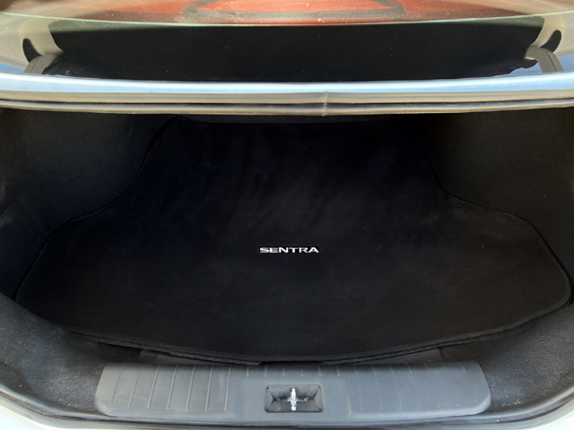 Certified 2024 Nissan Sentra SR w/ SR Premium Package FWD image 9