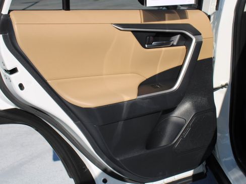 Certified 2023 Toyota RAV4 XLE Premium image 13