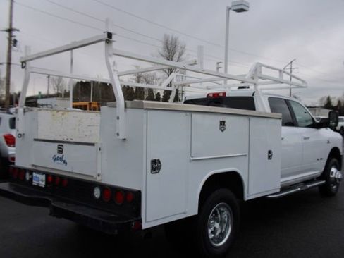 Used 2021 RAM 3500 Big Horn image 12