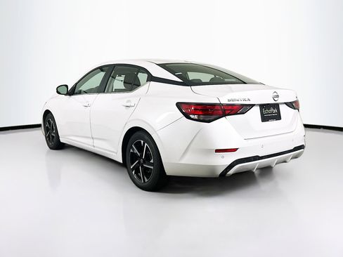 Used 2024 Nissan Sentra SV image 5