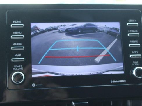 Certified 2021 Toyota Camry SE FWD image 20