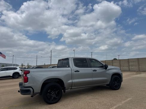 Used 2025 Chevrolet Silverado 1500 Custom RWD image 24