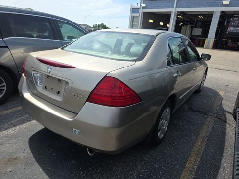 Used 2006 Honda Accord LX image 4