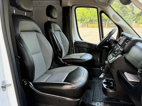 Used 2023 RAM ProMaster 2500 FWD image 15